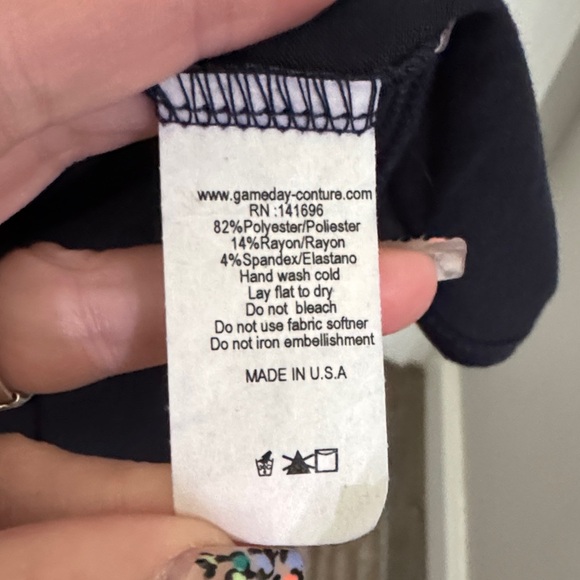 Auburn Tigers Women's V-Neck Navy Tee - Picture 4 of 7